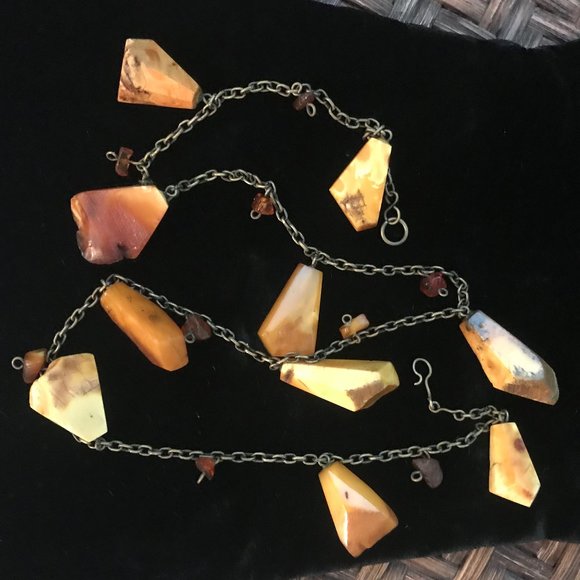 Baltic Amber Large Rough Nugget Necklace Vintage - Picture 3 of 5